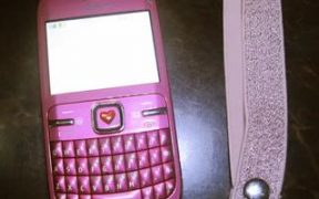 PF #02: Nokia C3 (Hot Pink)