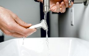 Common Plumbing Problems Caused By Hot Weather