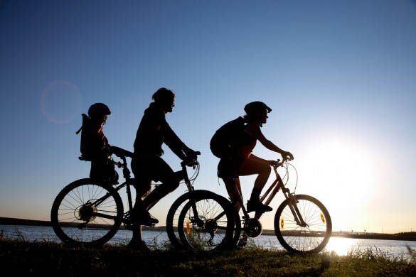 5 Safety Tips For Cycling With Your Kids