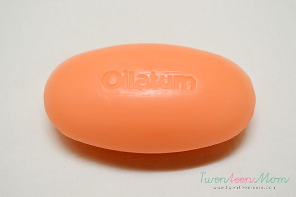 Oilatum Bar: For Dry, Sensitive Skin